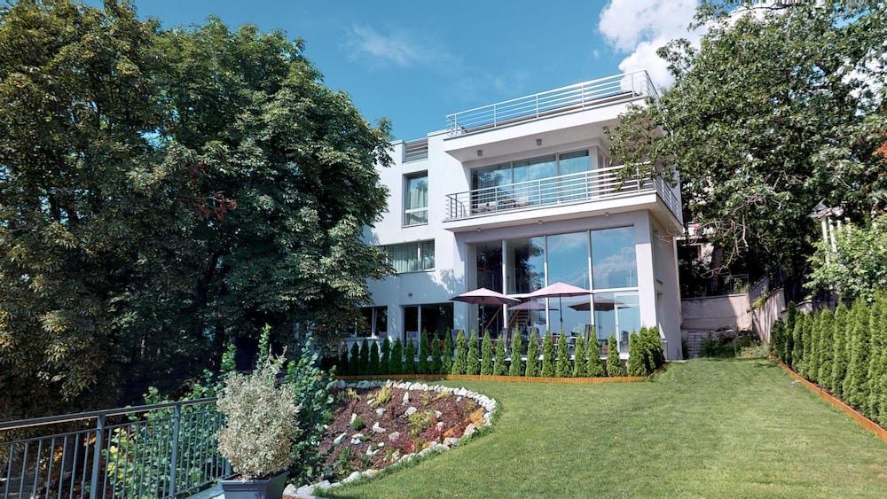 River View Apartments Hotel Bratislava Dış mekan fotoğraf