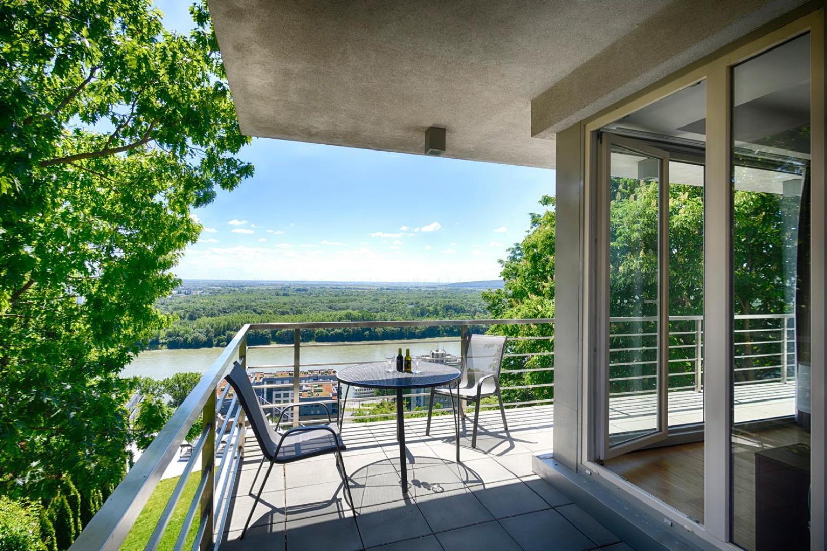 River View Apartments Hotel Bratislava Dış mekan fotoğraf
